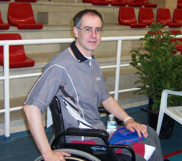 Picture of  &copy; Juan Antonio Li&ntilde;&aacute;n (Brunette, 2004)